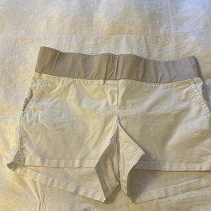 LOFT white maternity shorts